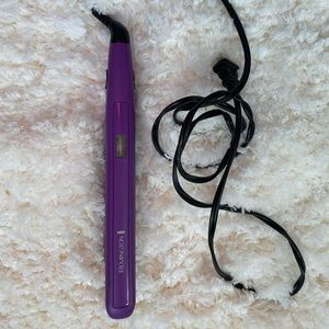 Remington 1” ceramic flat iron